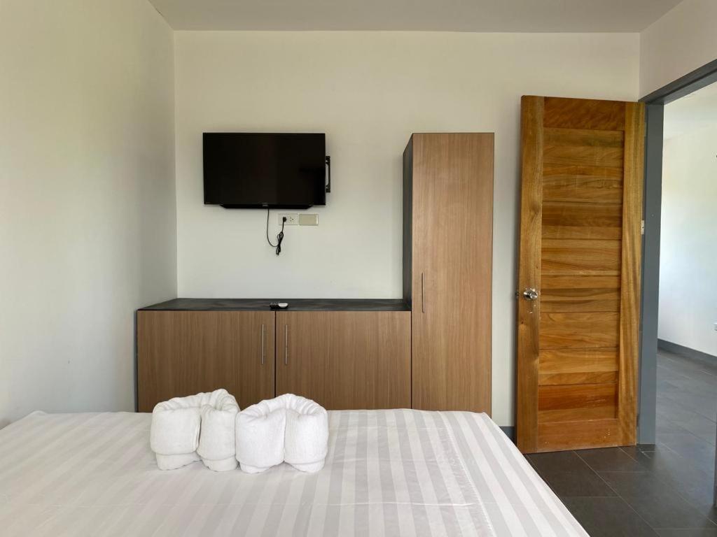 Malipaj Apartments Панглао Экстерьер фото